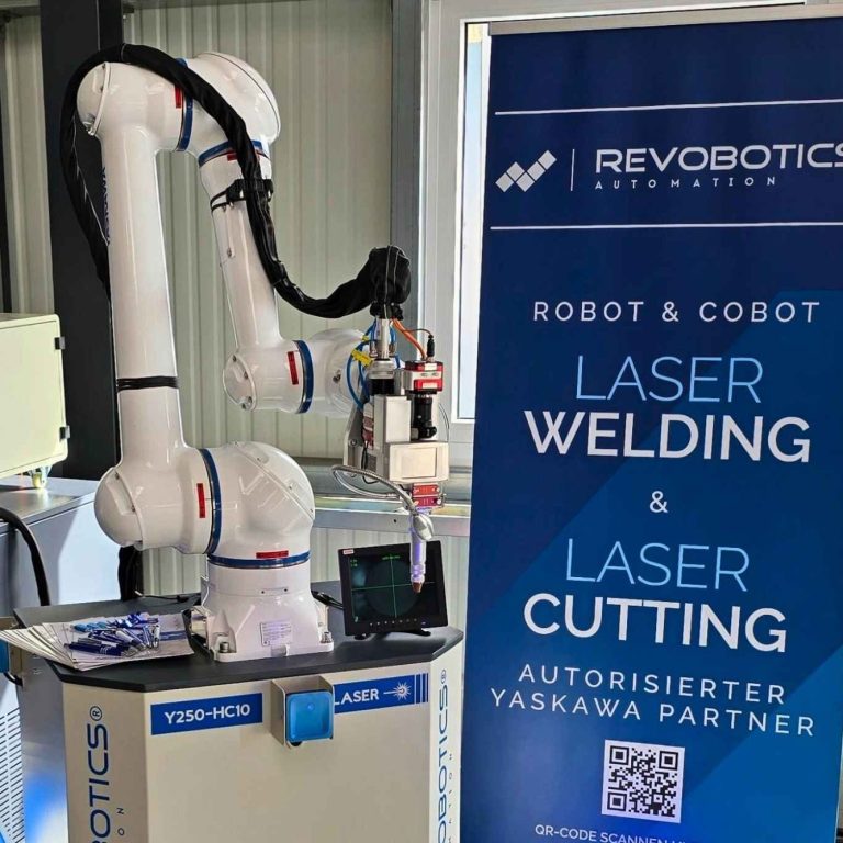 Unser mobiler Laserroboter Roboter mit Laser zum Schweißen und Schneiden, präsentiert von Revobotics.